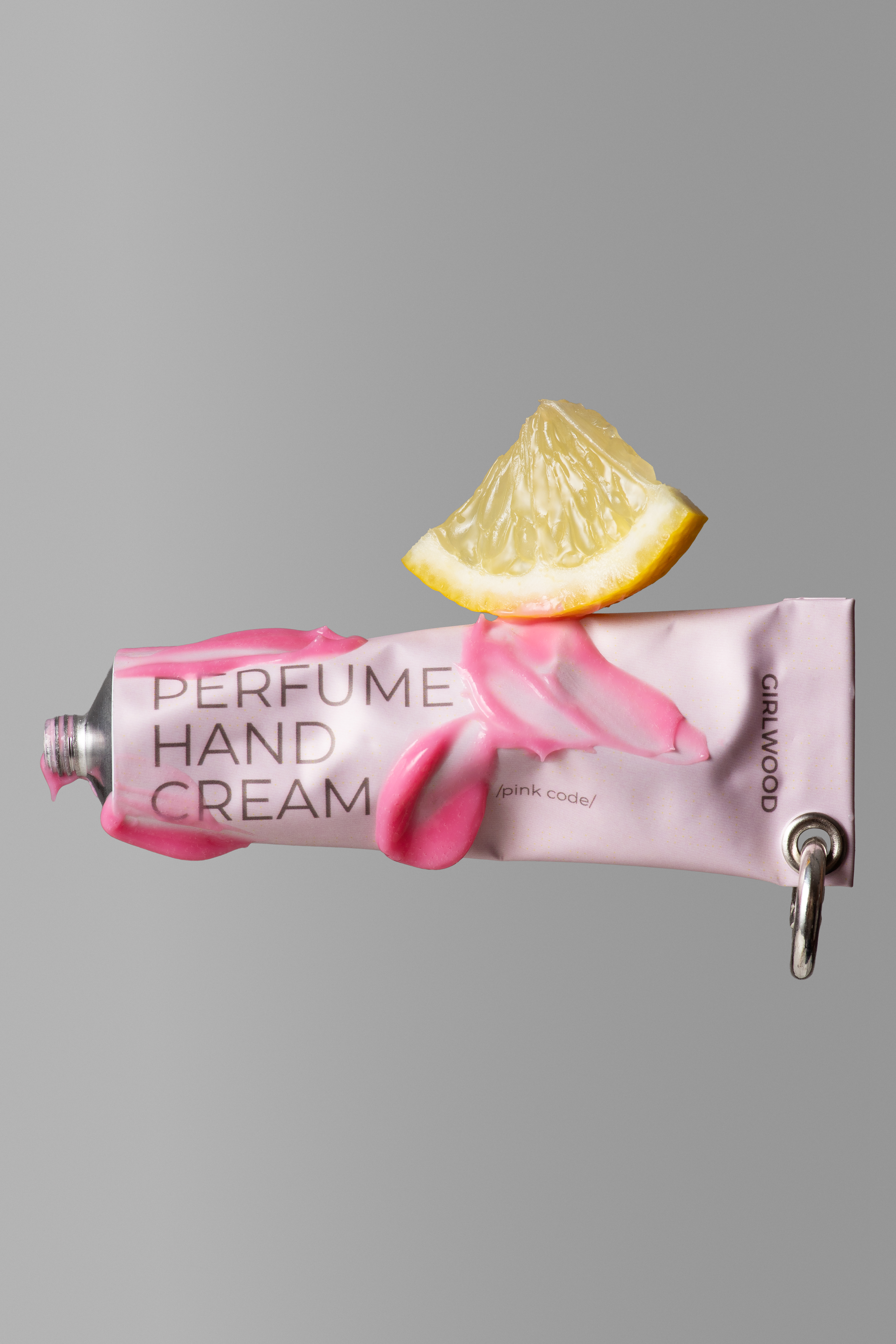ПАРФУМОВАНИЙ КРЕМ ДЛЯ РУК PINK CODE